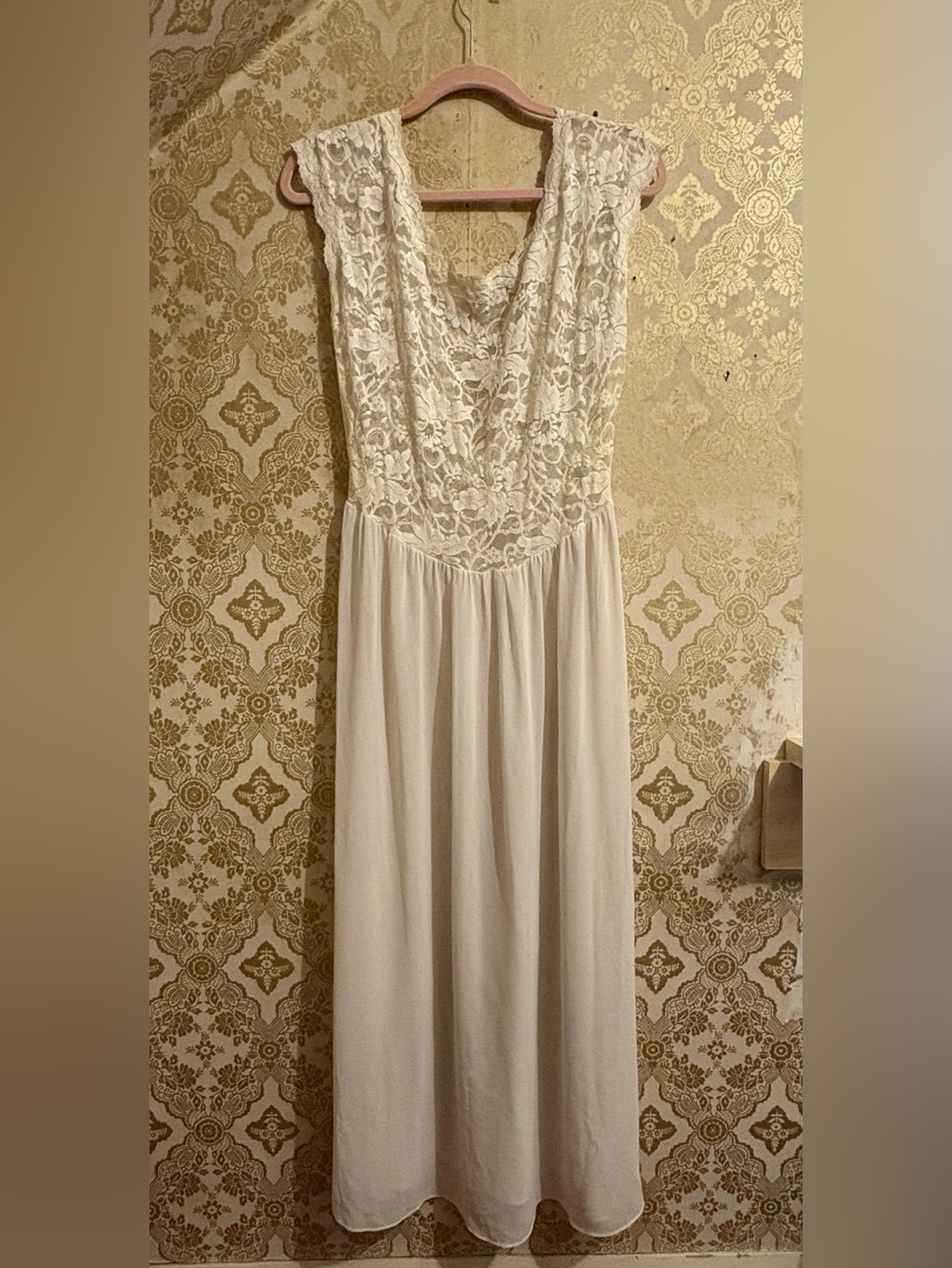 Victoria's Secret Ivory Lace Chemise